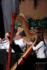 090321_160742_IMG_5428_40D1_2009_Winterfest.jpg